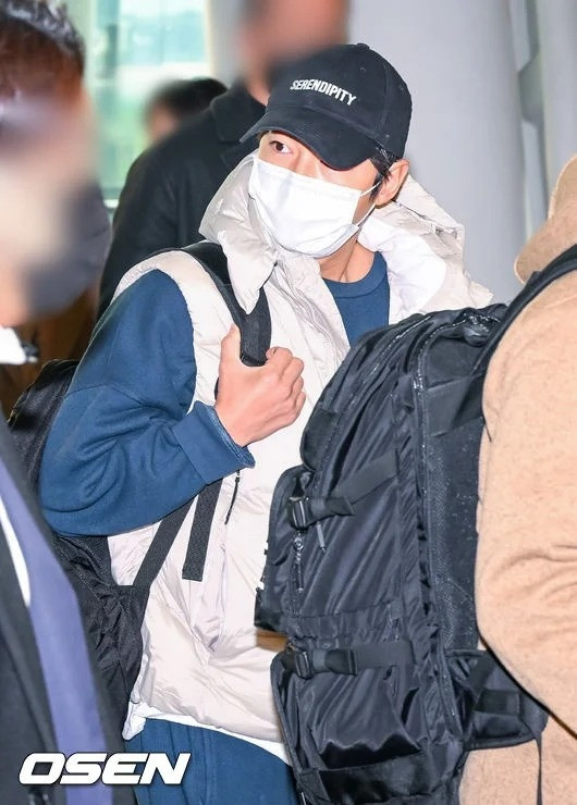 Song Joong Ki sau khi công khai hẹn hò