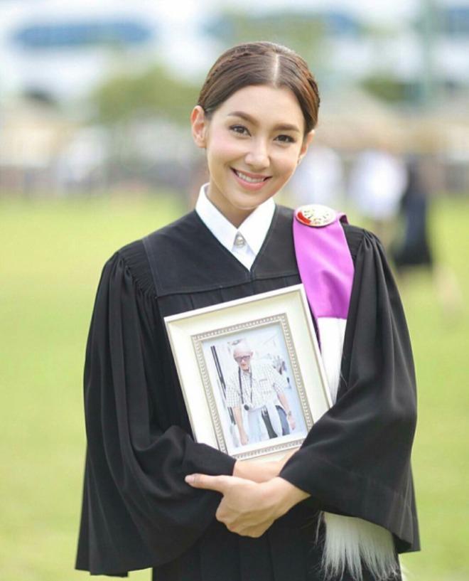 Dàn thạc sĩ xuất sắc của showbiz Thái